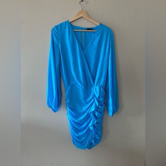 Revolve Krisa Bright Aqua Blue Ruched V Neck Long Sleeve Cocktail Dress Size XS - Picture 1 of 9